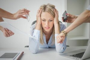 Mehr über den Artikel erfahren Psychischer Stress: Verborgene Ursache von körperlichen Beschwerden